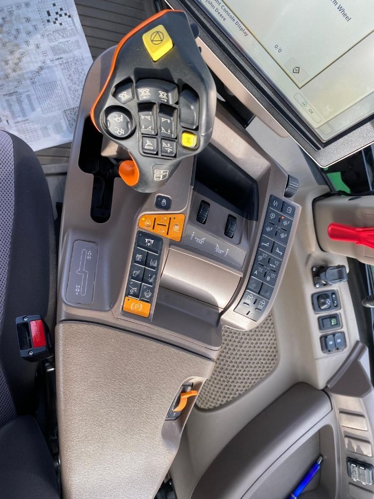 Pulverisateur automoteur JOHN DEERE R4140I - photo slide 18