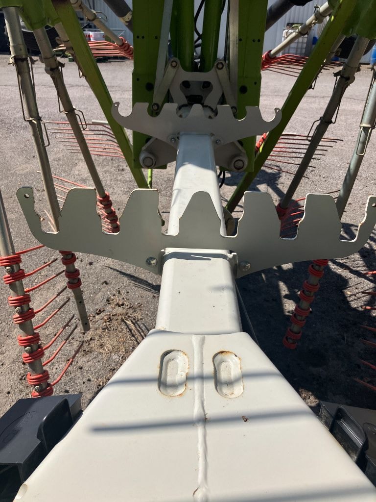 Andaineur CLAAS LINER 2900 - photo slide 16