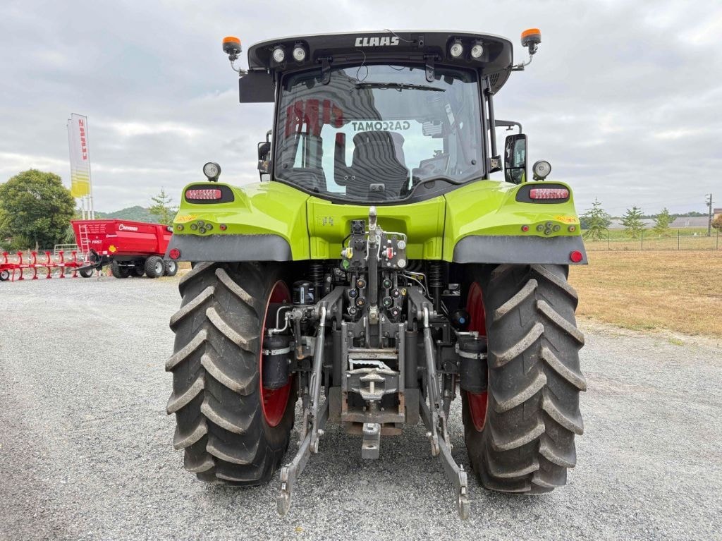 Tracteur CLAAS ARION 510 HEXASHIFT - - photo slide 8