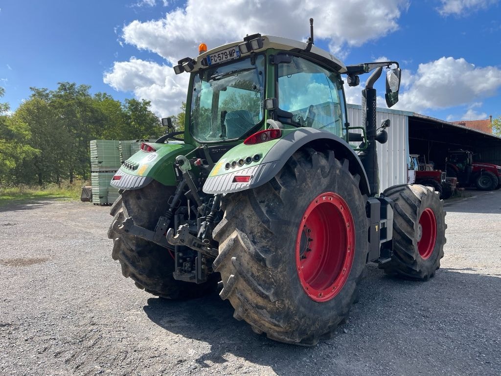 Tracteur FENDT 720 VARIO POWER + - photo slide 7