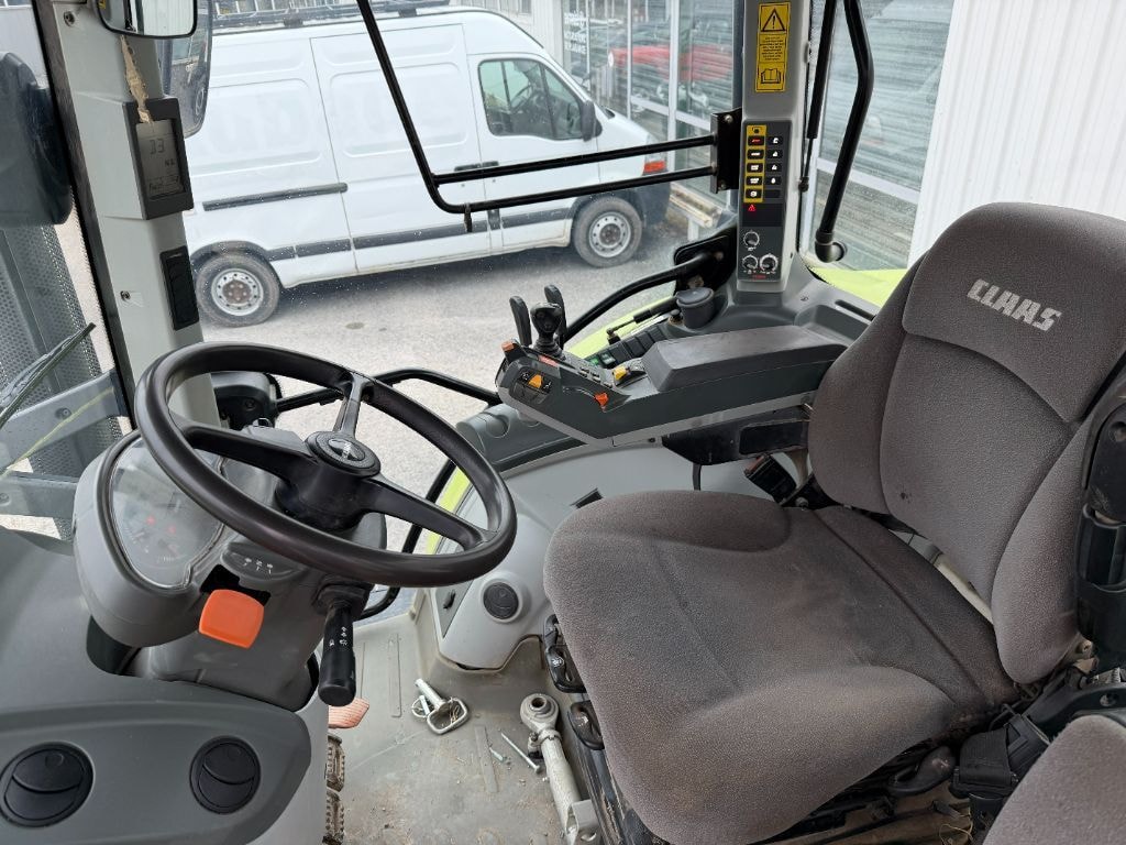 Tracteur CLAAS ARION 520       - photo slide 11