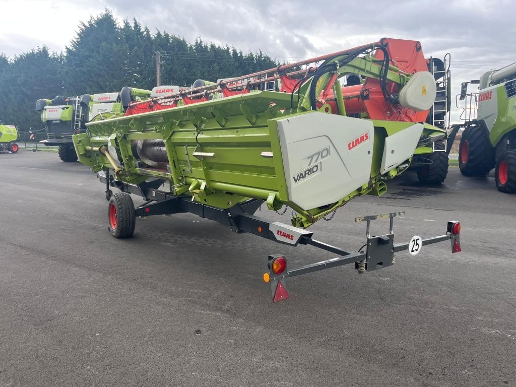 Moissonneuse CLAAS LEXION 750 - photo slide 20