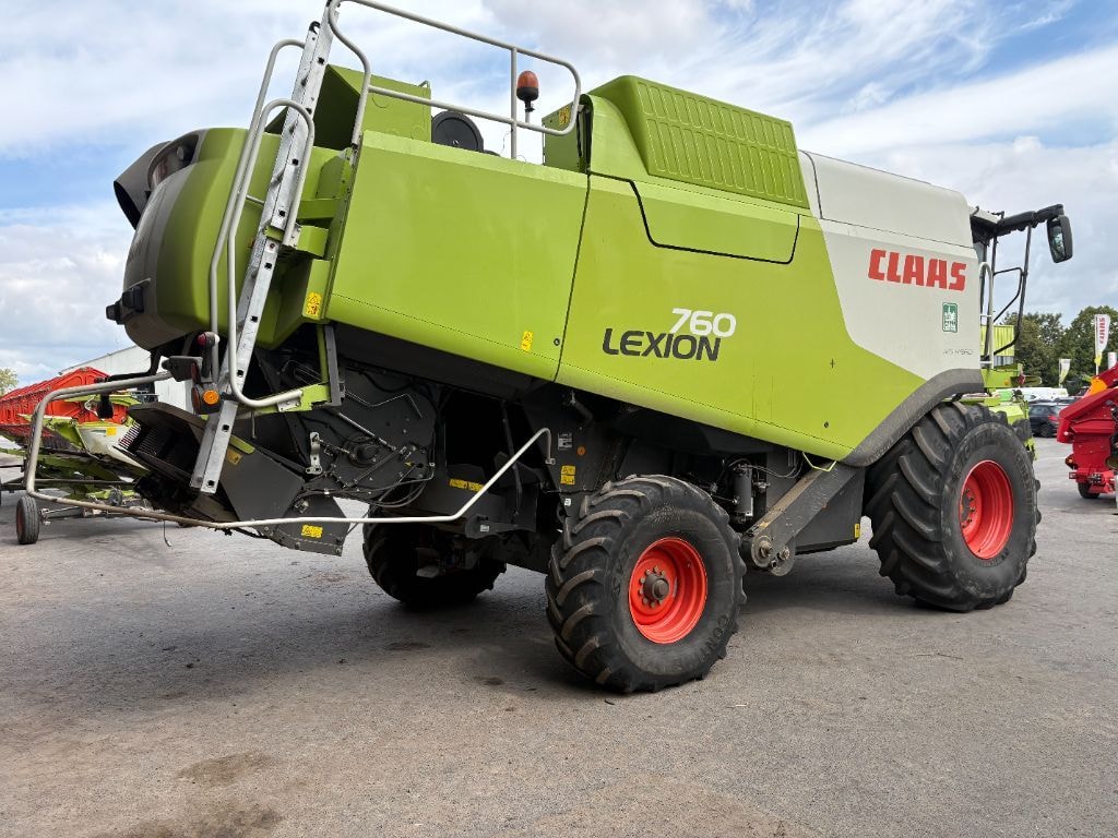 Moissonneuse CLAAS LEXION 760 - photo slide 36