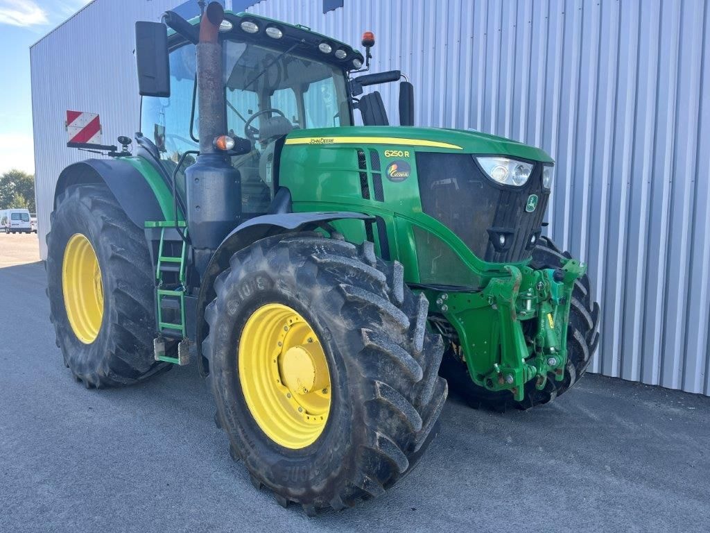 Tracteur JOHN DEERE 6250R - photo slide 29