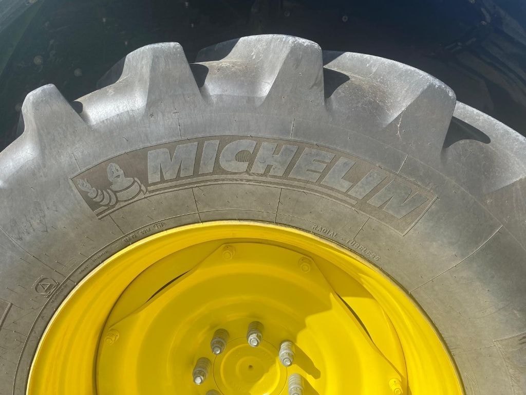 Tracteur JOHN DEERE 6155M - photo slide 11