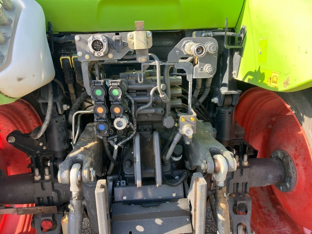 Tracteur chargeur CLAAS Arion 460 - photo slide 10
