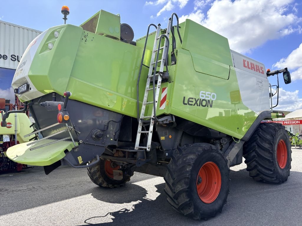 Moissonneuse CLAAS LEXION 650 2RM - photo slide 6