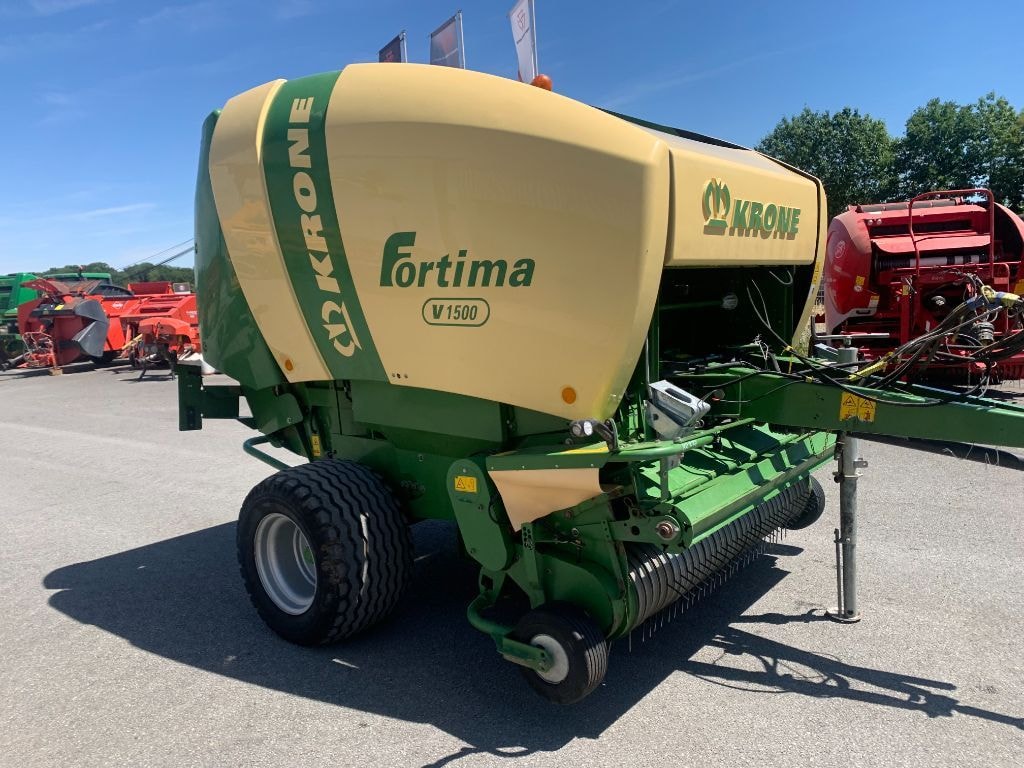 Presse balles rondes KRONE fortima 1500 - photo slide 12