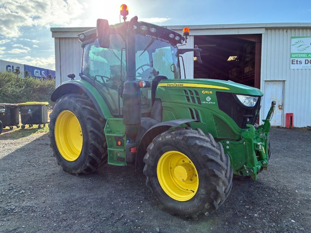 Tracteur JOHN DEERE 6110R - photo slide 2