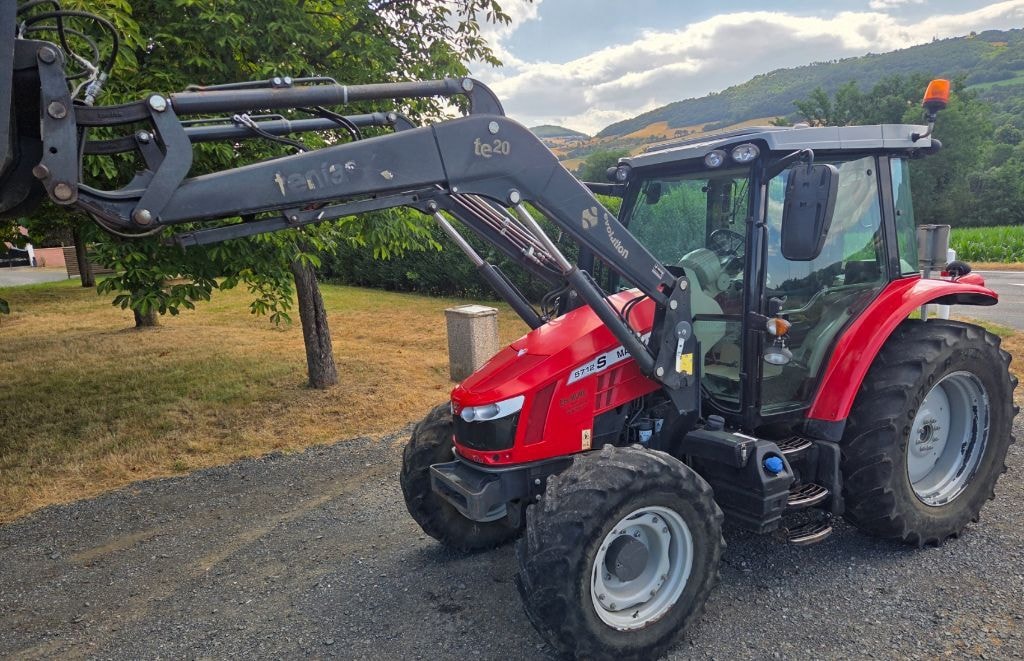 Tracteur chargeur MASSEY FERGUSON 5712S - photo slide 13