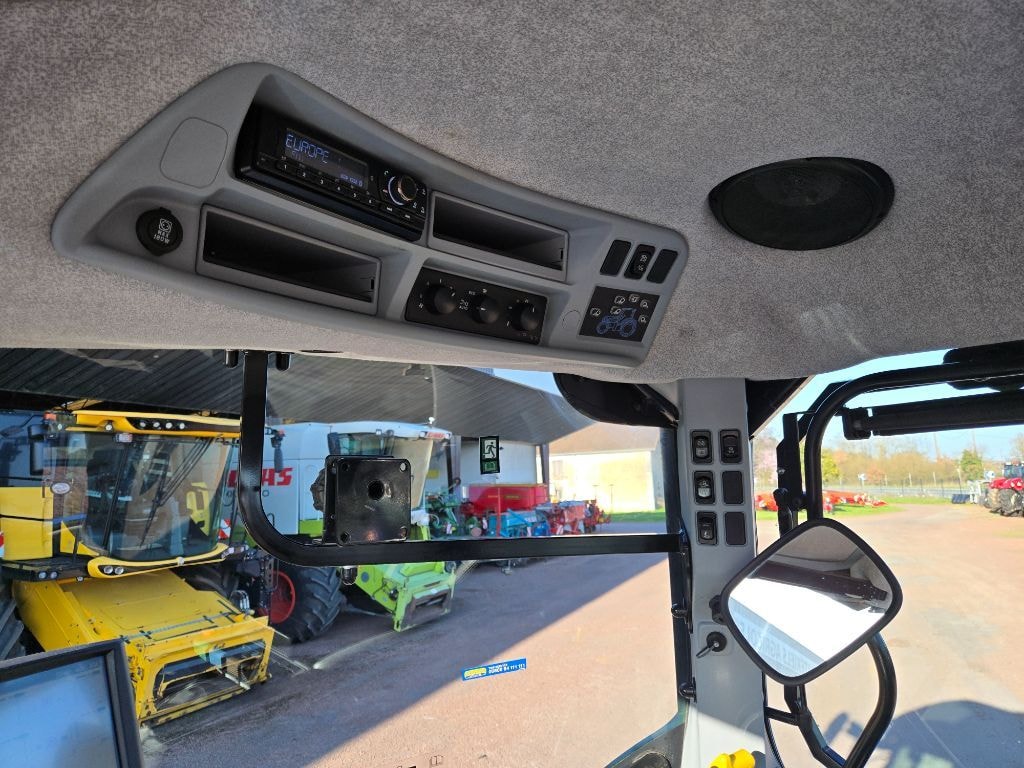 Tracteur NEW HOLLAND T7.210 AC - photo slide 21