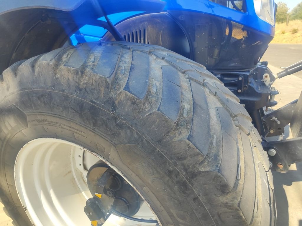 Tracteur NEW HOLLAND T7.315 HD - photo slide 19