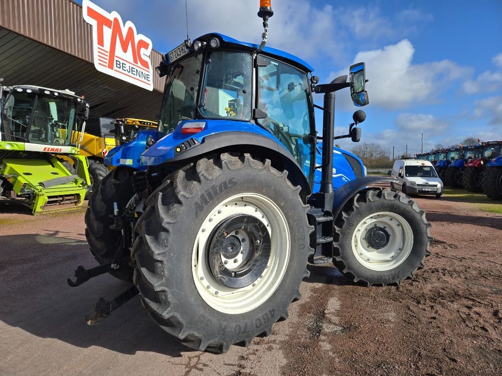 Tracteur NEW HOLLAND T5.110 - photo slide 13