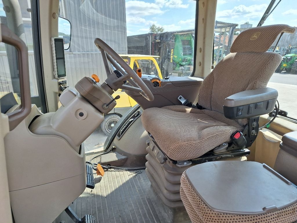 Tracteur JOHN DEERE 7230 R - photo slide 19
