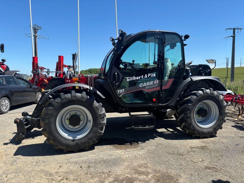 Telescopique CASE IH FARMLIFT 737 - photo slide 4
