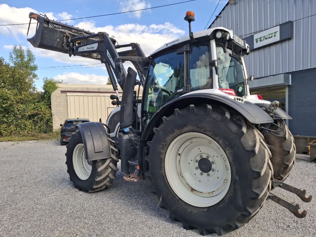 Tracteur VALTRA N154 Active  - photo slide 12