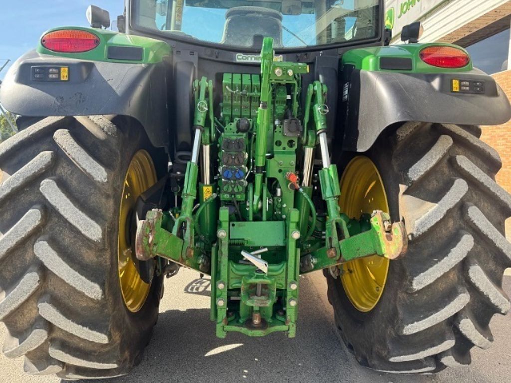 Tracteur JOHN DEERE 6120R - photo slide 7