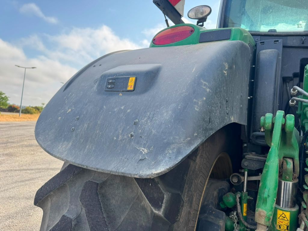 Tracteur JOHN DEERE 6R 195 - photo slide 14
