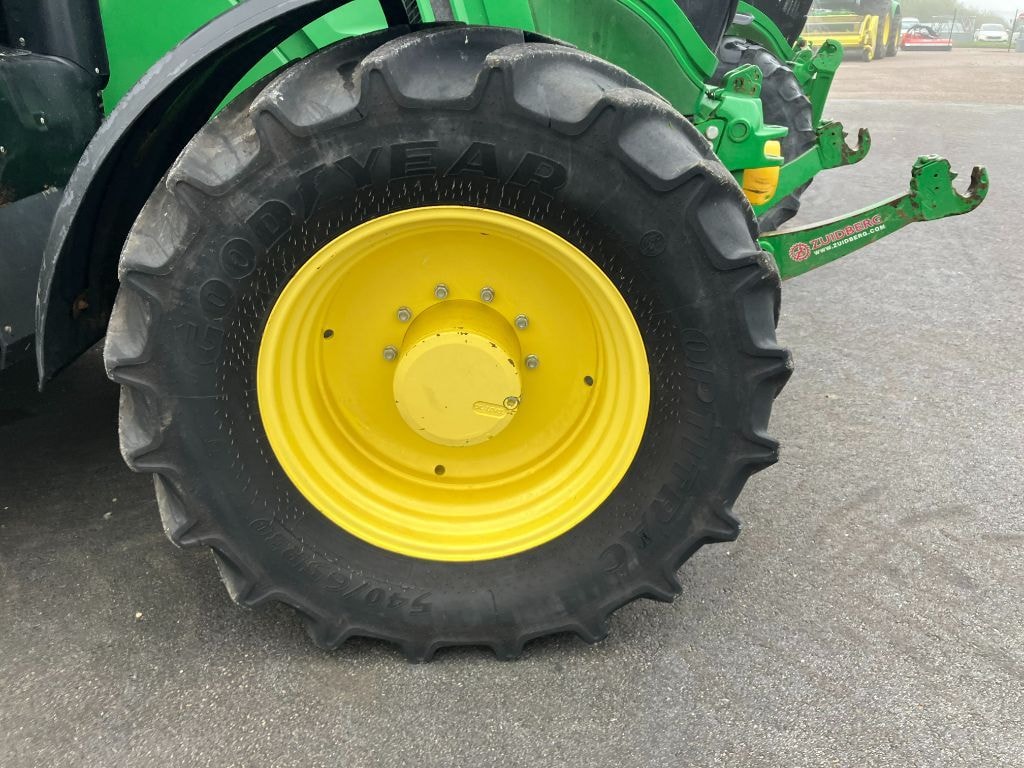 Tracteur JOHN DEERE 6195R - photo slide 39