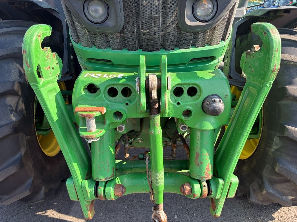 Tracteur JOHN DEERE 6135M - photo slide 17