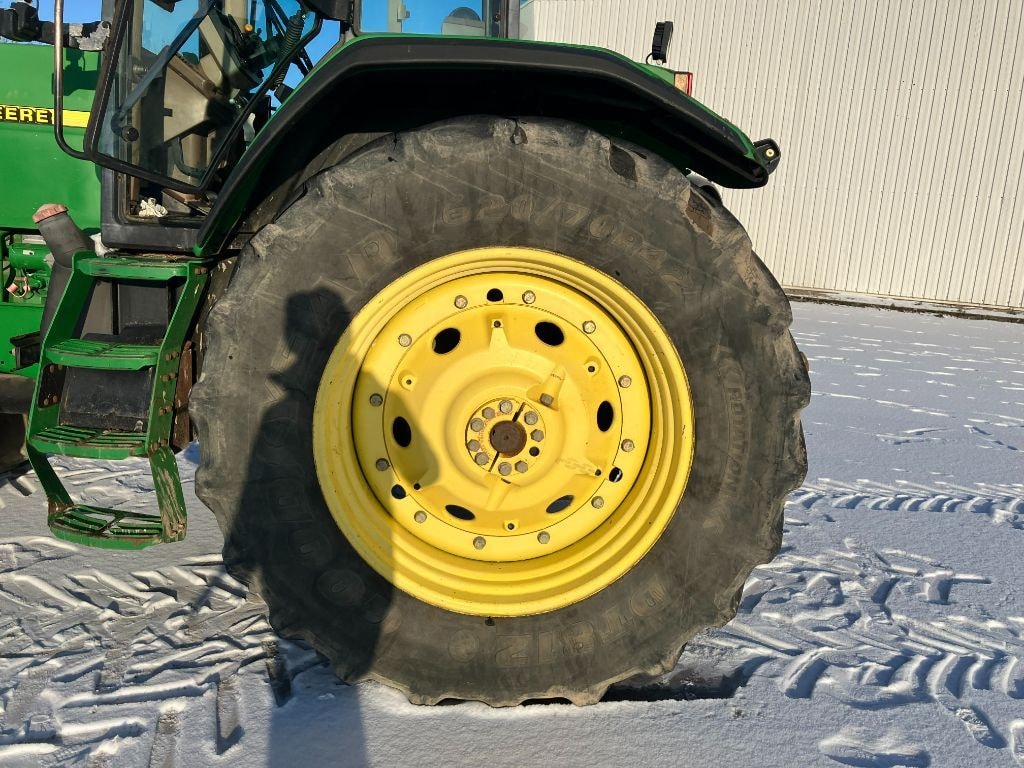 Tracteur JOHN DEERE 7710 - photo slide 44
