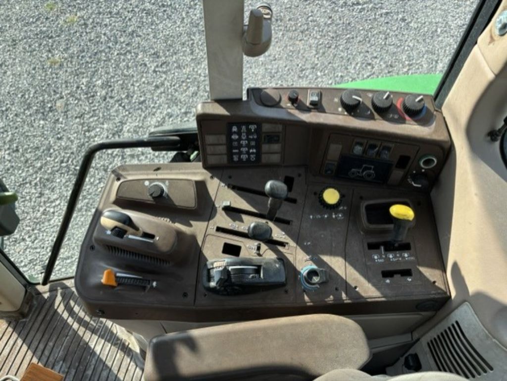 Tracteur JOHN DEERE 6420 SE - photo slide 6