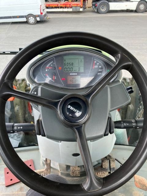 Tracteur chargeur CLAAS ARION 530 - photo slide 6