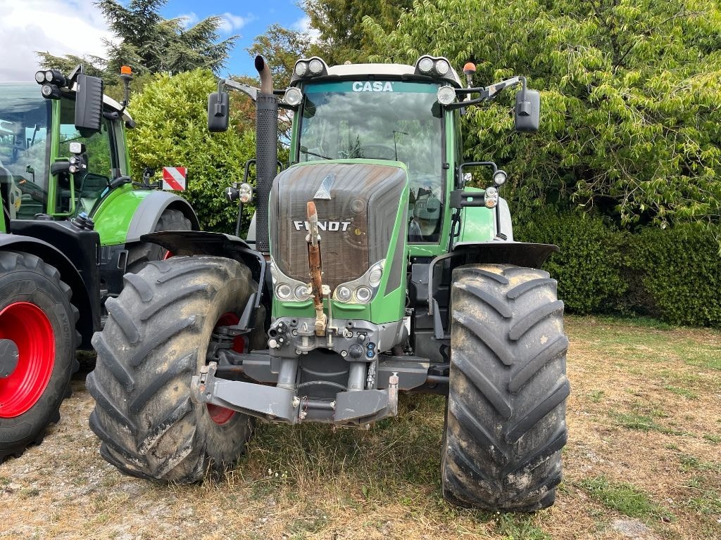 Tracteur FENDT 826 SCR VARIO PROFI + - photo slide 4
