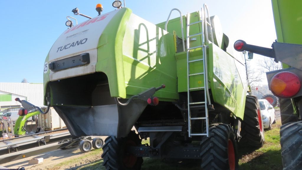 Moissonneuse CLAAS TUCANO 320 - photo slide 25