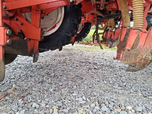 Semoir monograine MASCHIO MTE 300 - photo slide 17