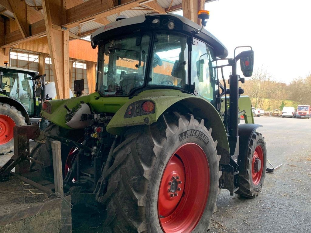 Tracteur CLAAS ARION 430 - STAGE V T - photo slide 3