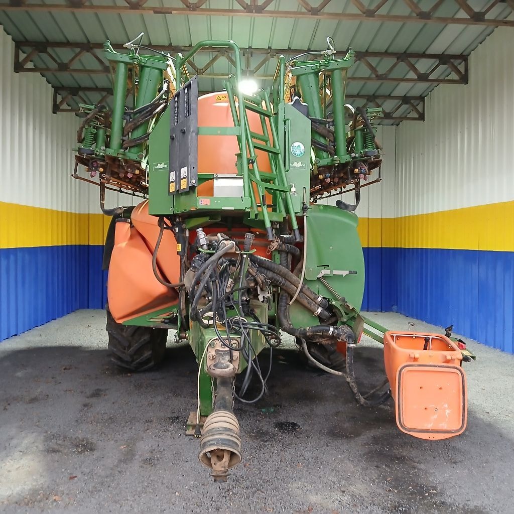 Pulverisateur AMAZONE UX 4200 - photo slide 3