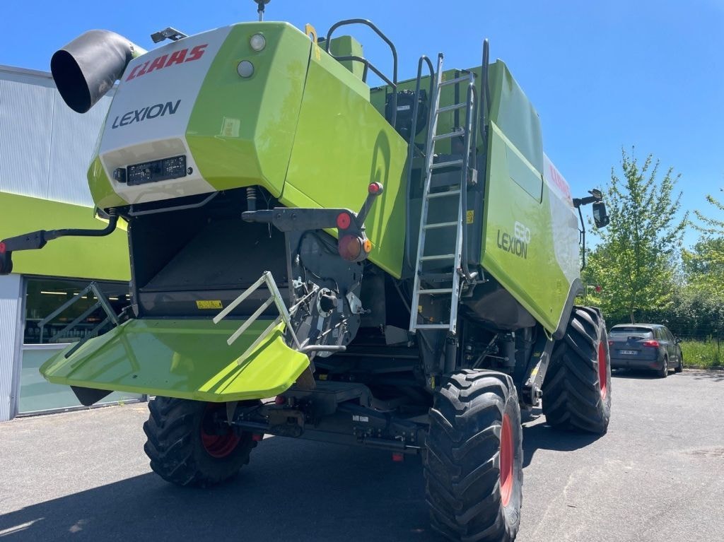 Moissonneuse CLAAS LEXION 630 MONTANA - photo slide 5