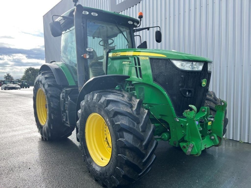 Tracteur JOHN DEERE 7250R - photo slide 28