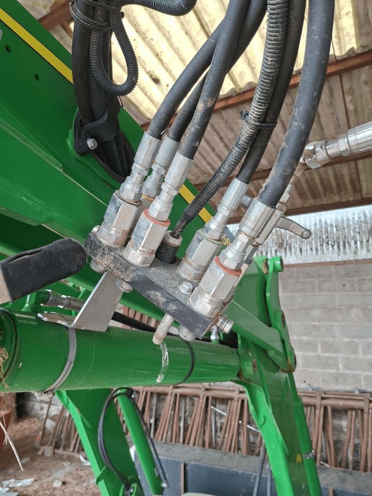 Tracteur JOHN DEERE 6R195 - photo slide 16
