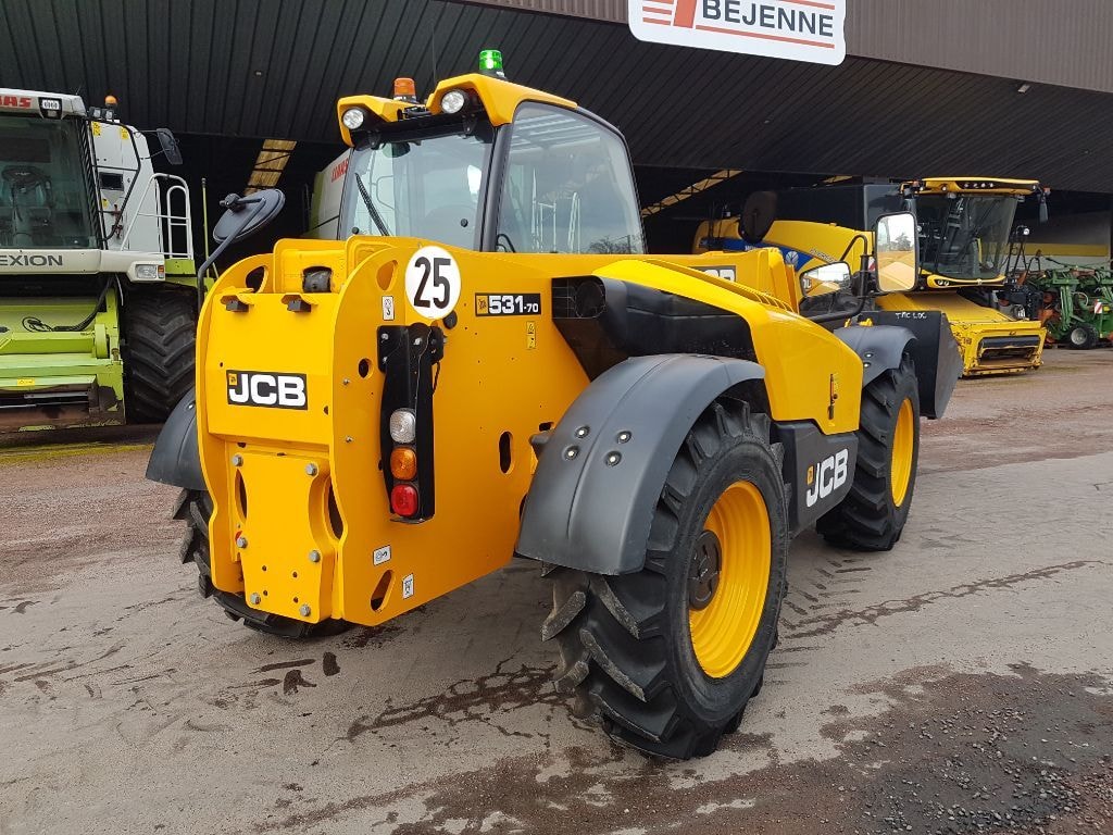 Telescopique JCB 531-70 - photo slide 21