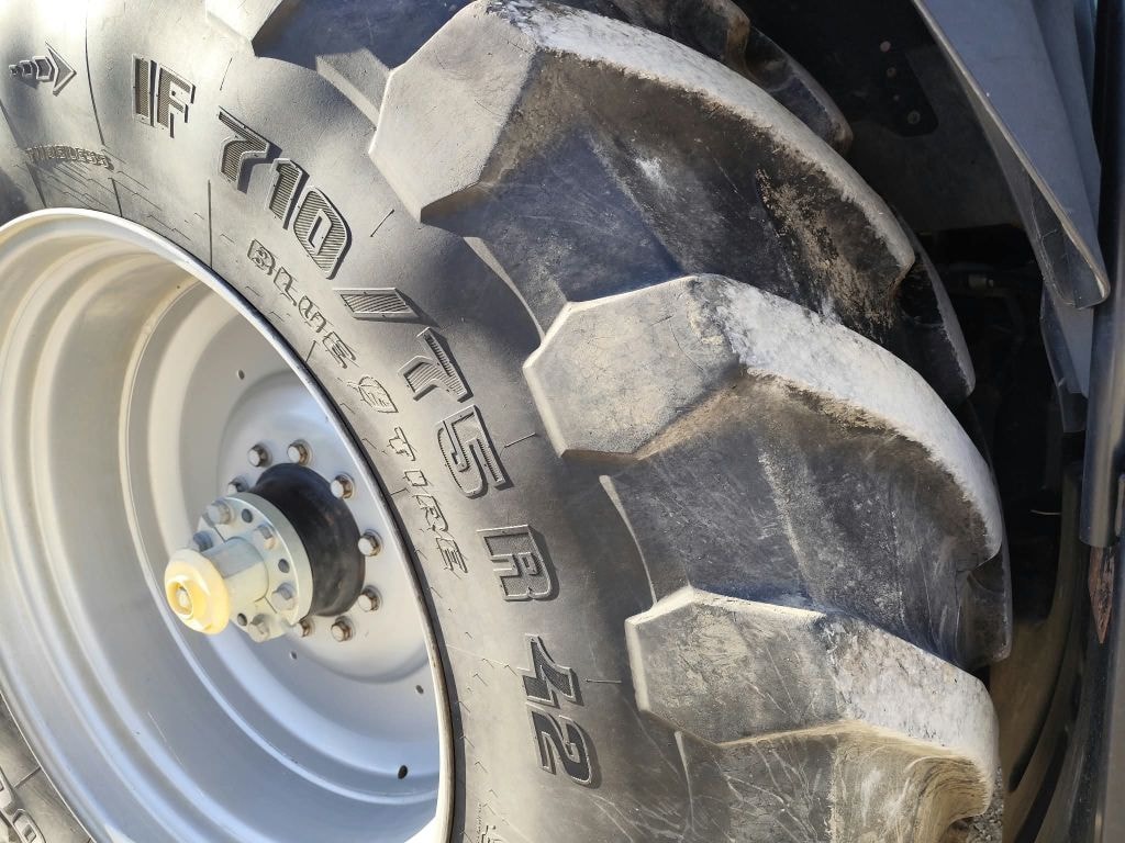Tracteur CASE IH OPTUM 270 CVX - photo slide 10