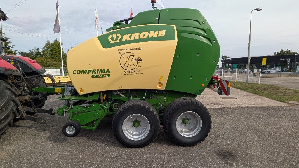 Presse balles rondes KRONE COMPRIMA V180 XC - photo slide 1