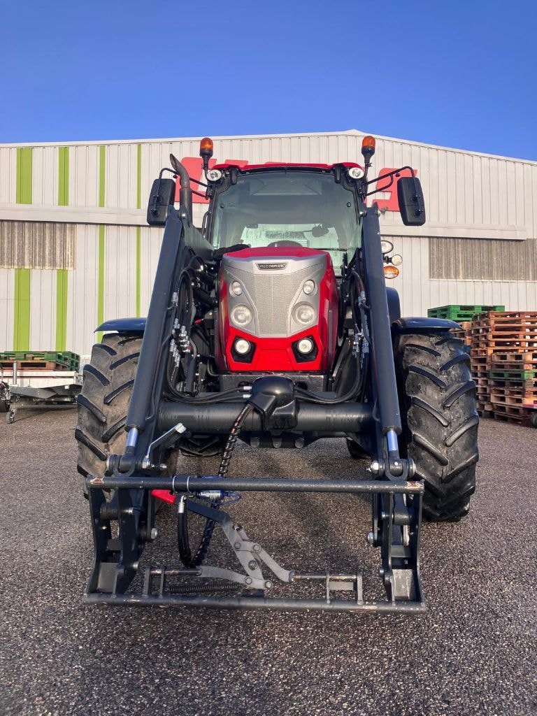 Tracteur chargeur MC CORMICK X5.100 - photo slide 6