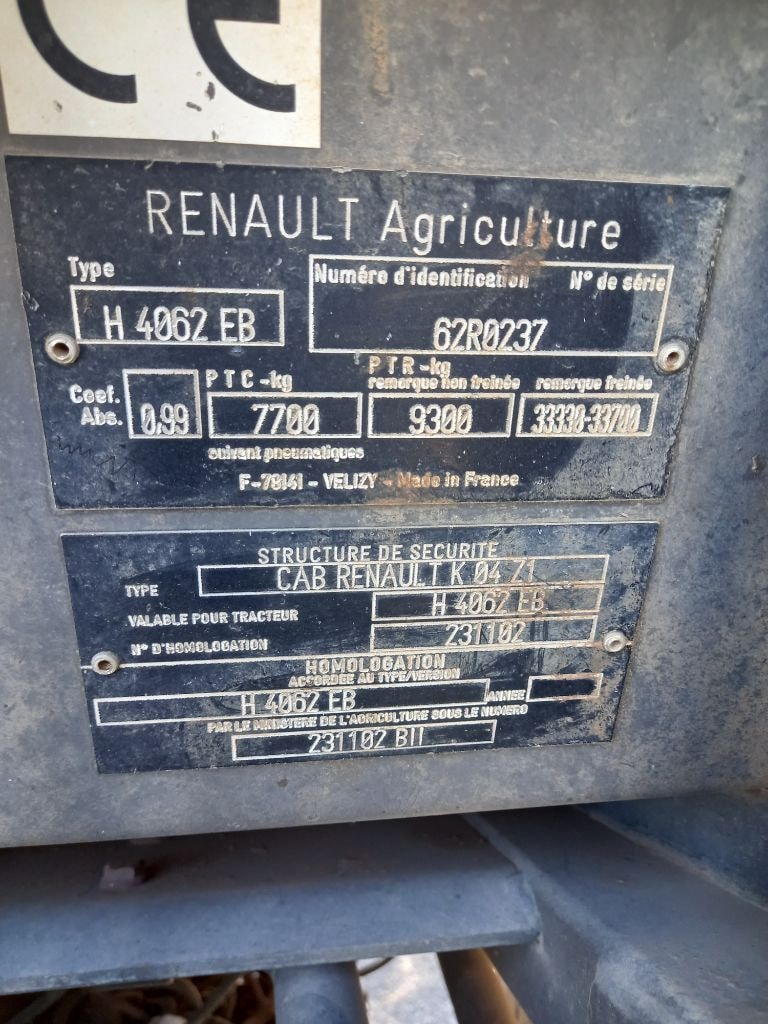 Tracteur RENAULT ARES 610 RZ - photo slide 15