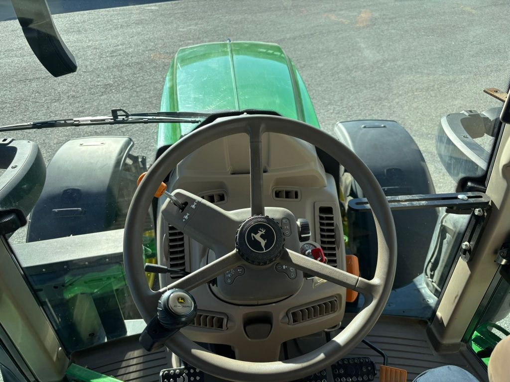 Tracteur JOHN DEERE 6155M - photo slide 14