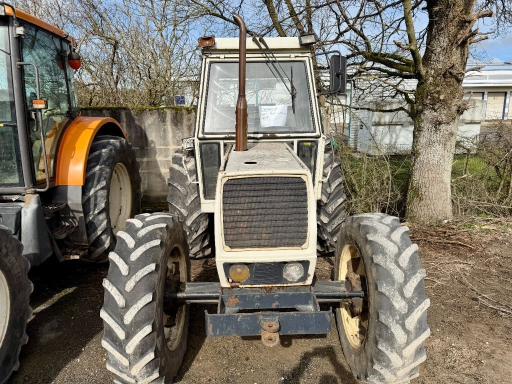 Tracteur LAMBORGHINI 854 - photo slide 8