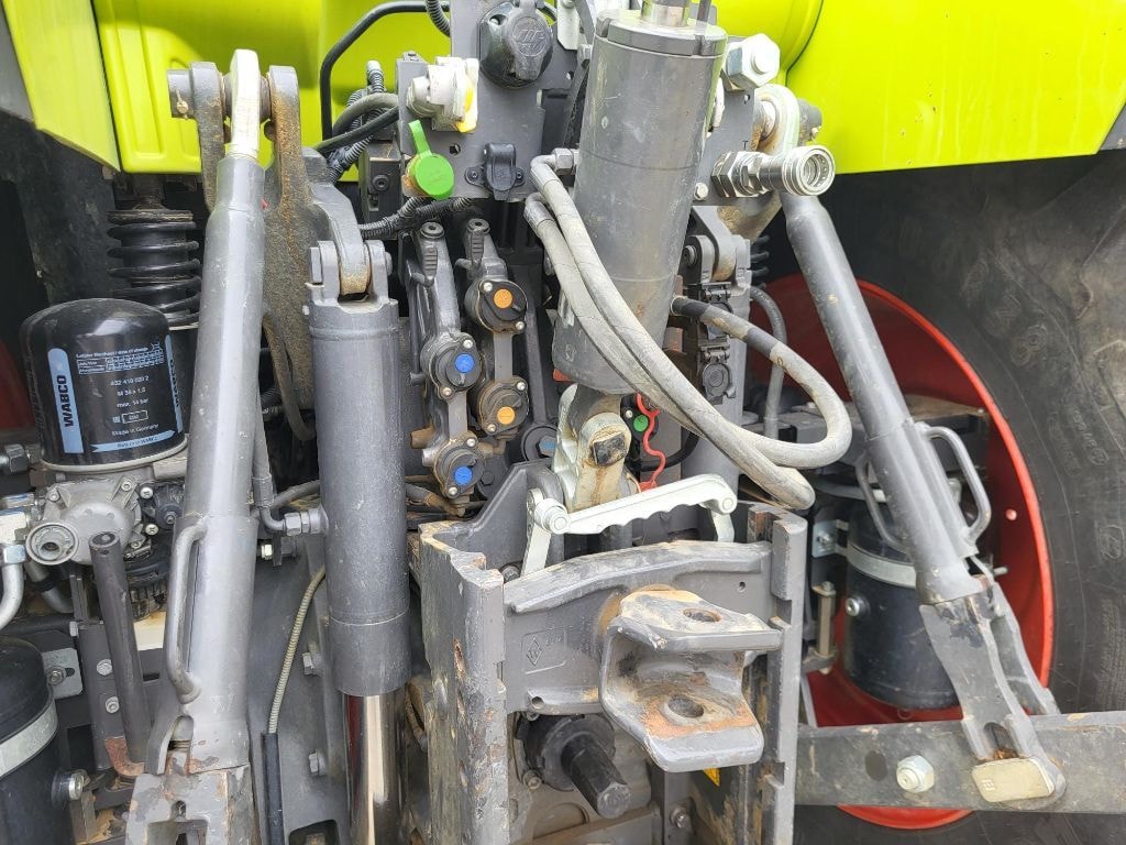 Tracteur CLAAS ARION 630 CEBIS - photo slide 7