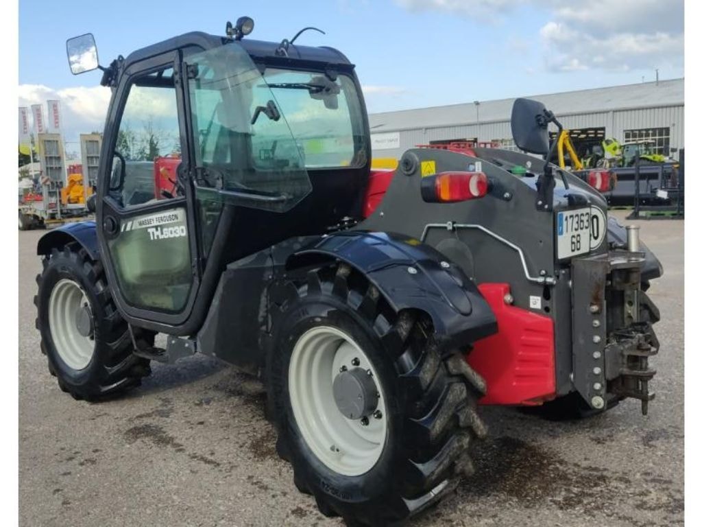 Telescopique MASSEY FERGUSON TH 6030 - photo slide 9