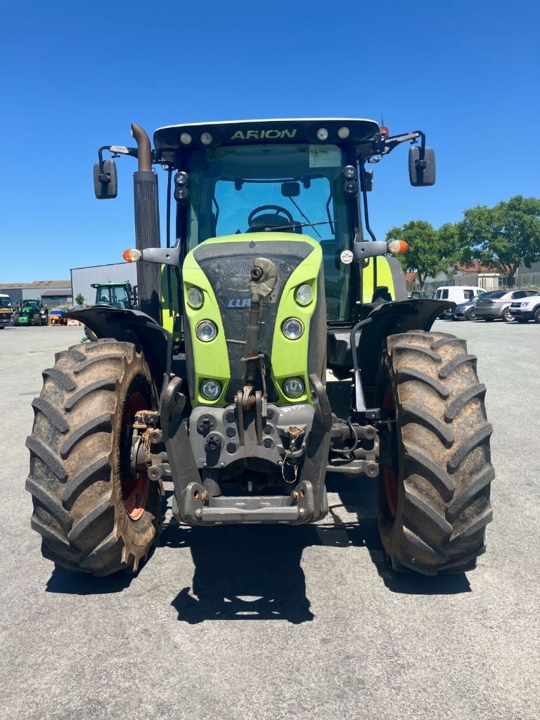 Tracteur CLAAS ARION 620 - photo slide 5