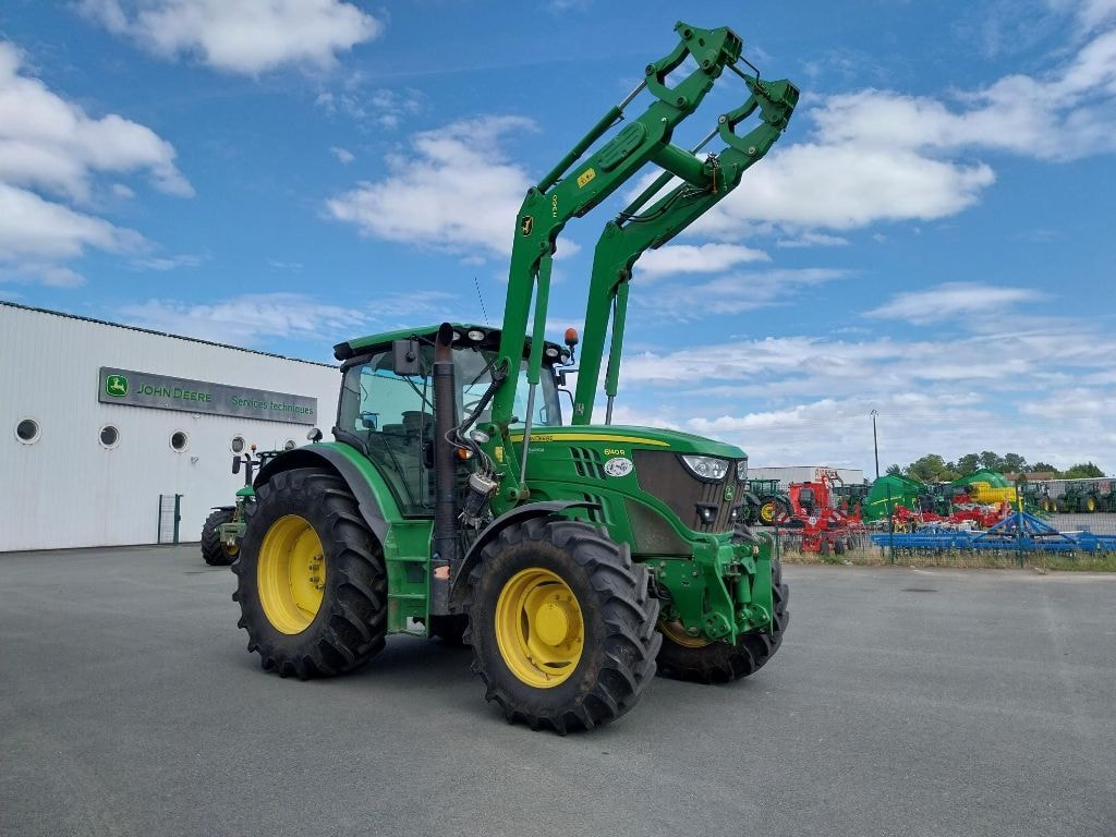 Tracteur chargeur JOHN DEERE 6140R - photo slide 6