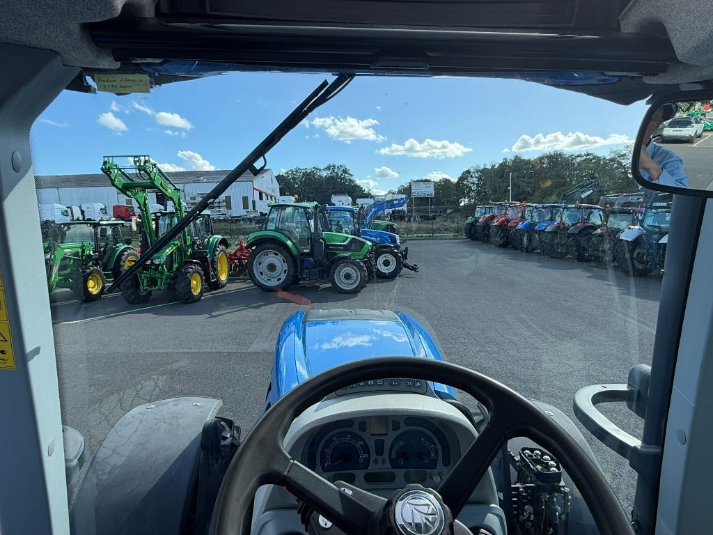 Tracteur NEW HOLLAND T7.175 - photo slide 16