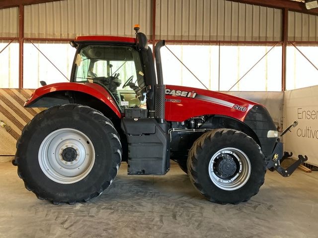 Tracteur CASE IH MAGNUM 260 - photo slide 15