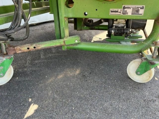Pulverisateur AMAZONE Uf1200 - photo slide 6