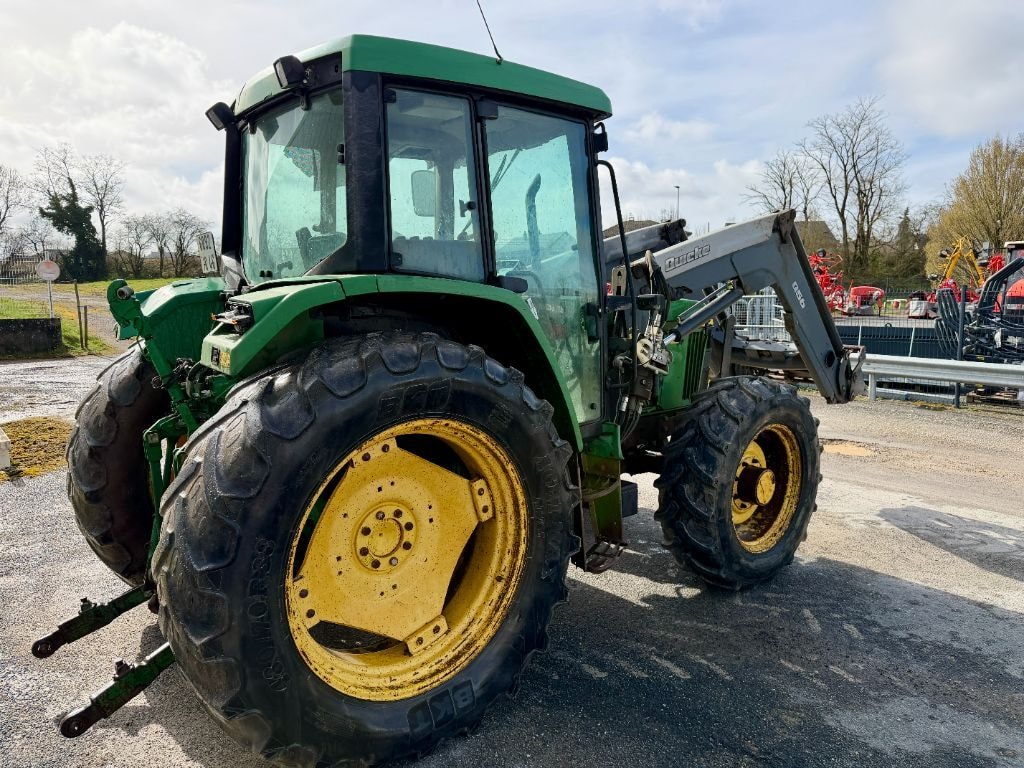 Tracteur chargeur JOHN DEERE 6310 - photo slide 6